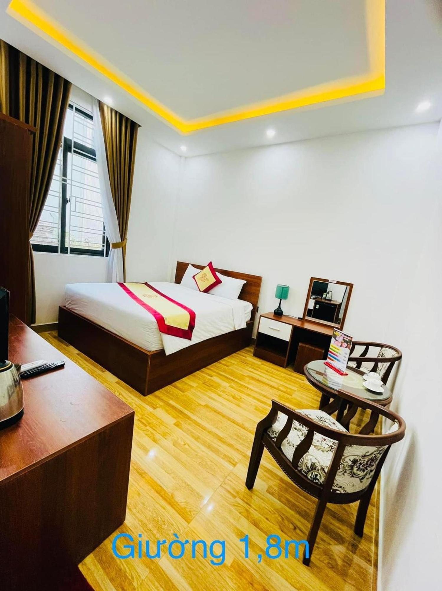 Sapphire Hotel Hue Esterno foto